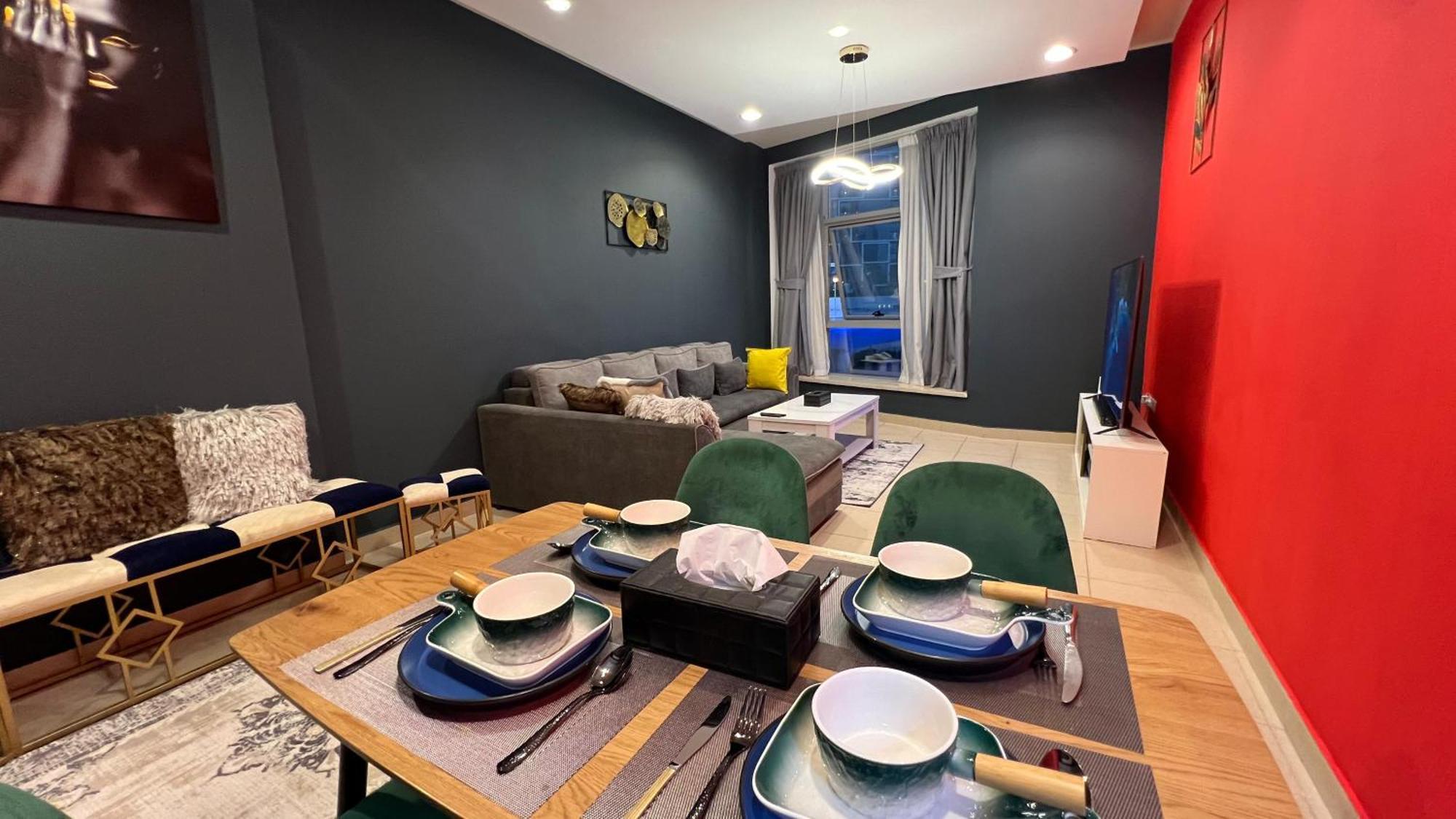 Premium Dubai Marina Two Bedroom Apartments With Sea View - Family Only Ngoại thất bức ảnh
